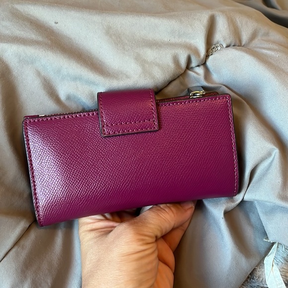 Michael Kors magenta pink color Saffiano leather wallet GUC - Picture 2 of 9